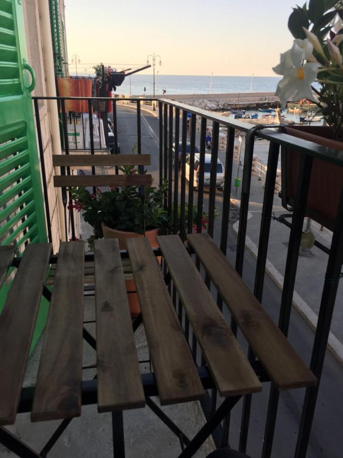Casa al porto - casa vacanze Giovinazzo Exterior foto